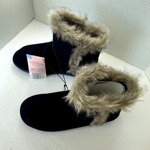NIB Serra Black Ankle Boots with Fur Trim - Picture 5 of 14